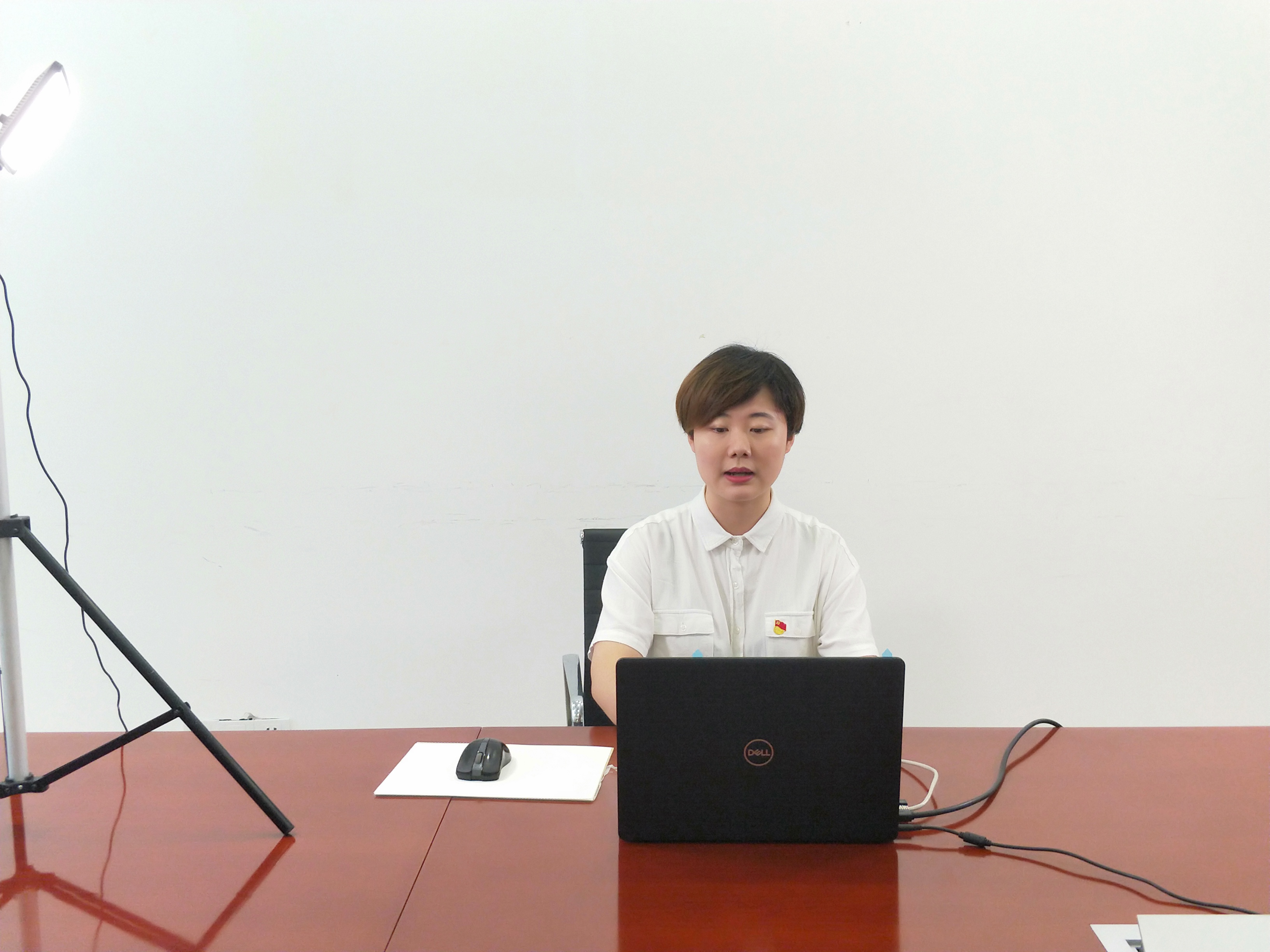 f726a9a6f940a3d8a02dbc6fa15a19e.jpg f726a9a6f940a3d8a02dbc6fa15a19e.jpg